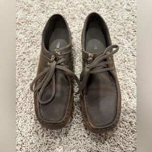 Clarks leather shoes